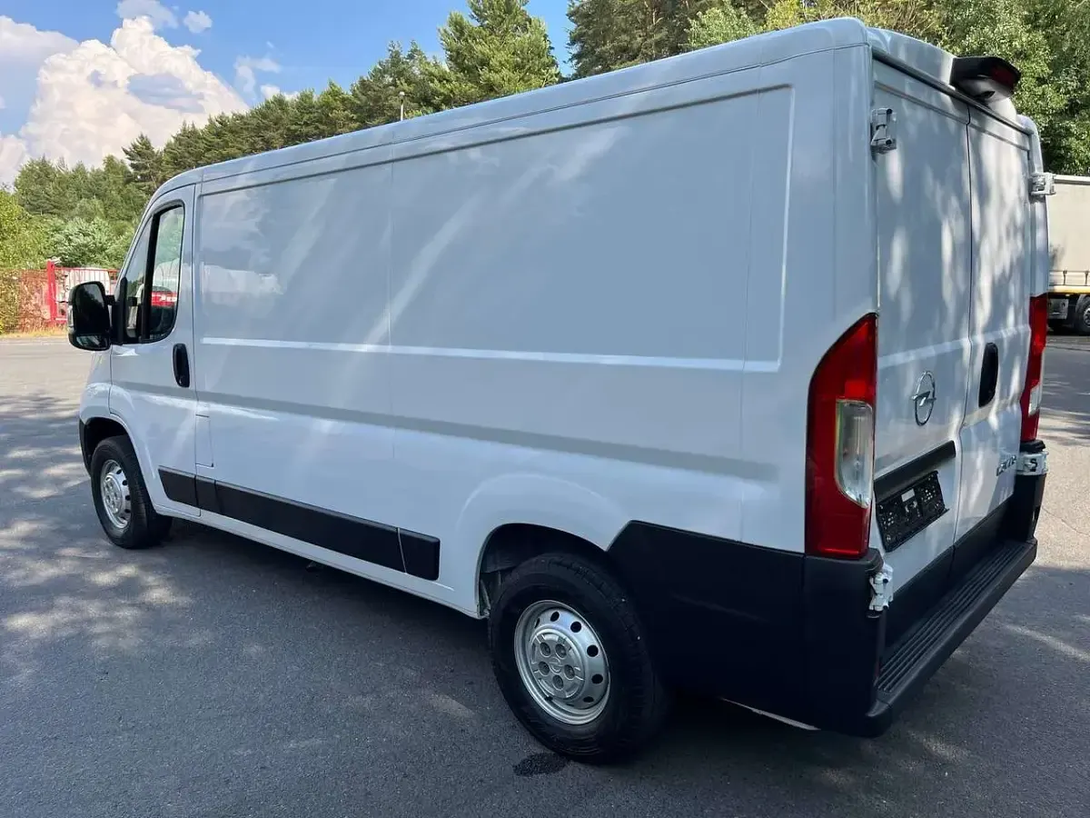 Gebraucht Opel Movano 140 PS (102 kW) 2022 Bianco monocoat hwb Van