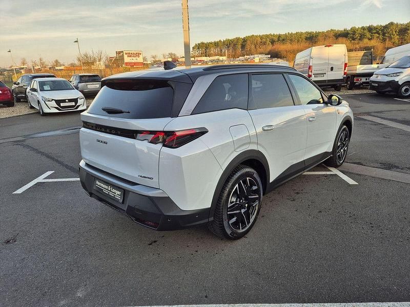 Neu Peugeot 5008 GT 145 PS (106 kW) 2026 Weiß SUV
