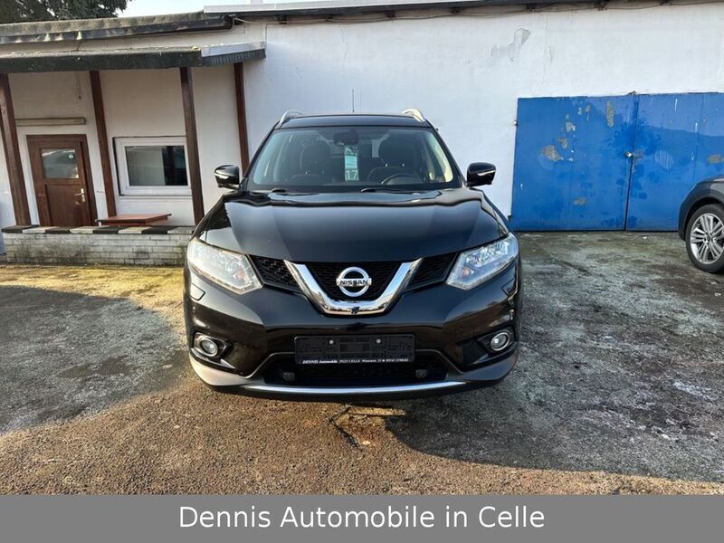 Schwarz Gebraucht 2016 Nissan X-Trail SUV | 11.990 € (Fairer Preis) - Bild 1/4