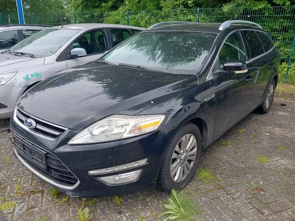 Gebraucht Ford Mondeo Titanium 200 PS (147 kW) 2011 Schwarz Limousine