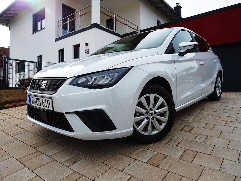 Weiß Gebraucht 2023 Seat Ibiza Style Kleinwagen | 12.999 € (Superpreis) - Bild 1/4