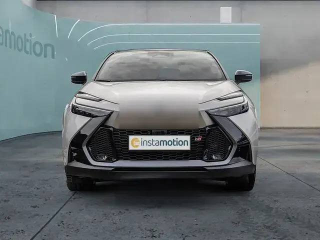Gebraucht Toyota C-HR Sport 152 PS (111 kW) 2024 Silber SUV