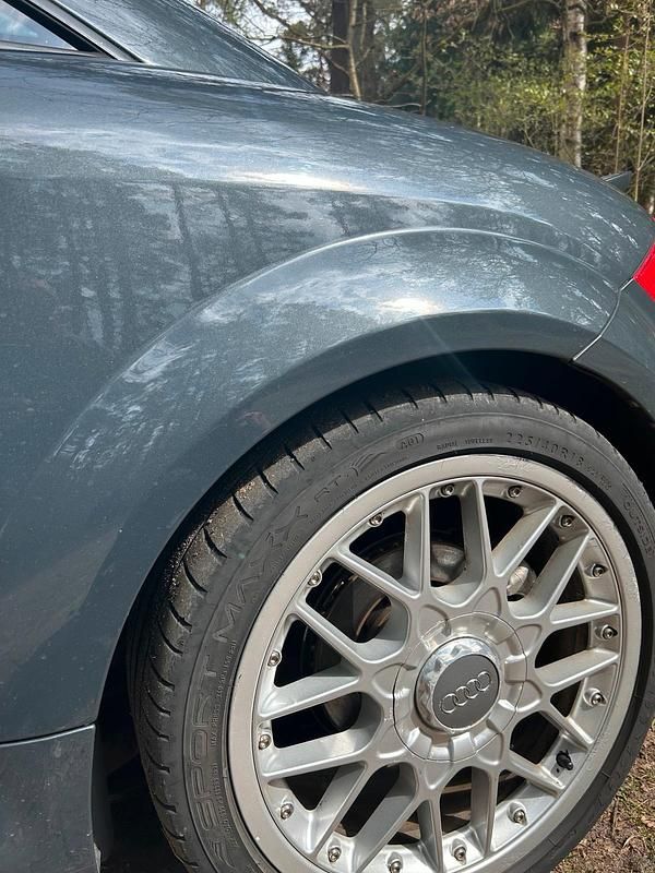 Second-hand Audi TT 250 CP (183 kW) 2004 Gri Coupe