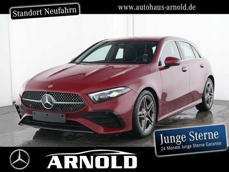 Manufaktur patagonienrot (metallic) Gebraucht 2024 Mercedes A220 Limousine | 34.249 € (Guter Preis) - Bild 1/4