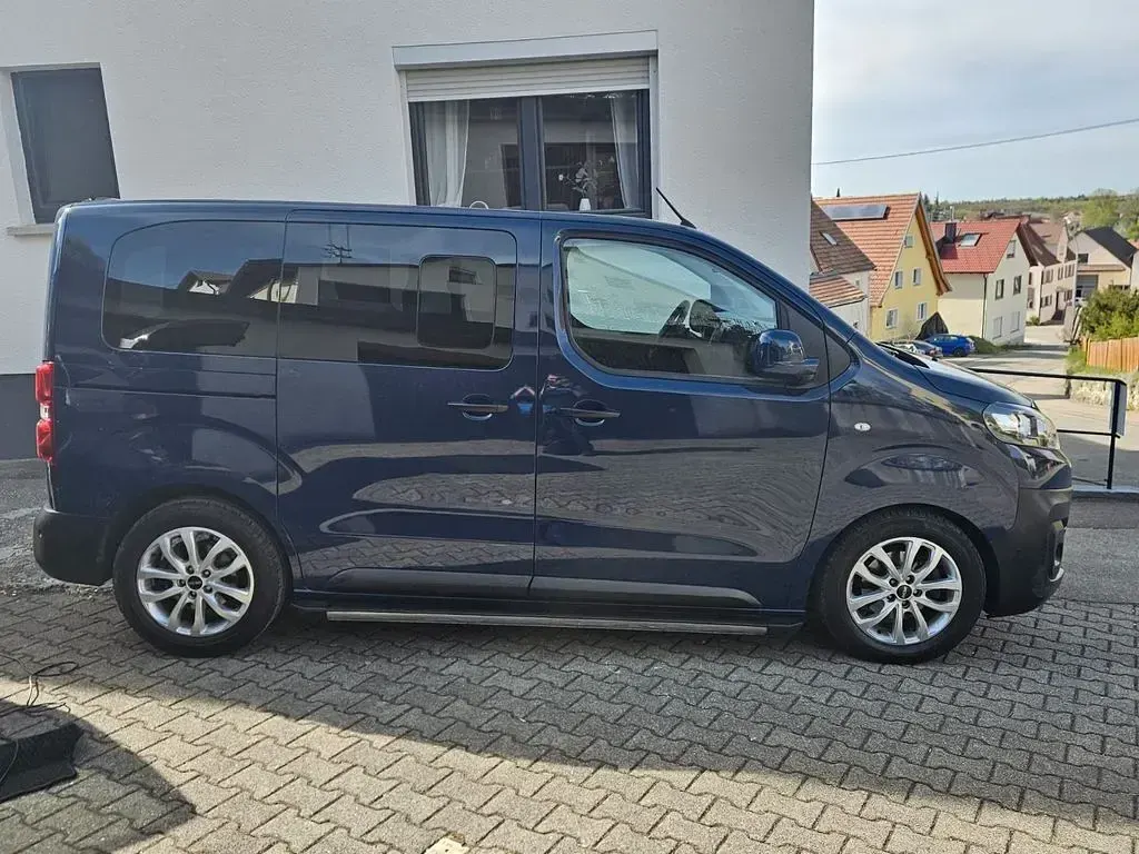Occasion Citroën Jumpy 177 ch (130 kW) 2019 Bleue Monospace