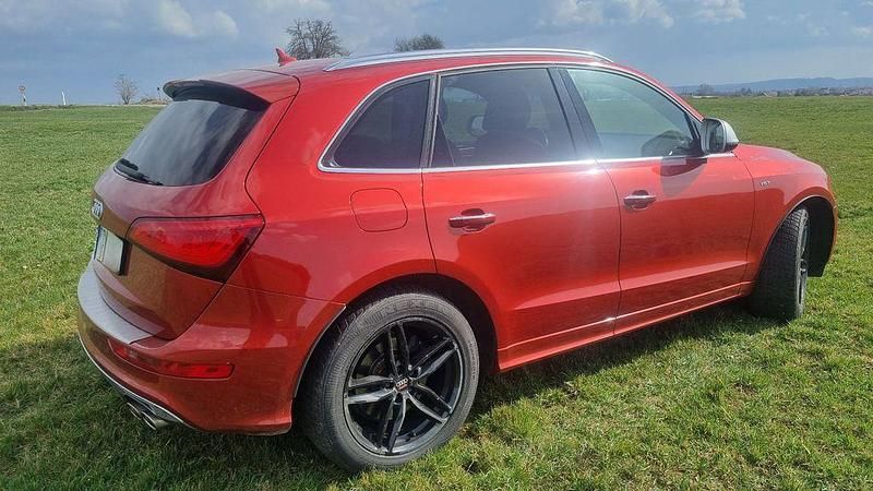 Gebraucht Audi SQ5 Ambiente 313 PS (230 kW) 2015 Rot SUV