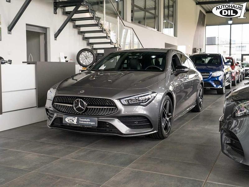 Gebraucht Mercedes CLA220 AMG 190 PS (139 kW) 2022 Grau Limousine