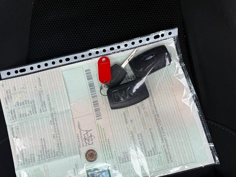 Gebraucht Ford Focus 101 PS (74 kW) 2009 Blau Coupé