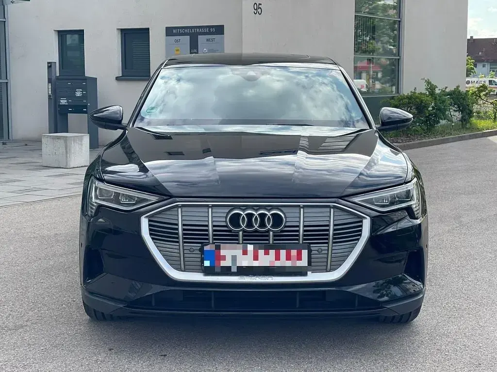 Gebraucht Audi e-tron Ambiente 230 kW (313 PS) 2020 Schwarz SUV