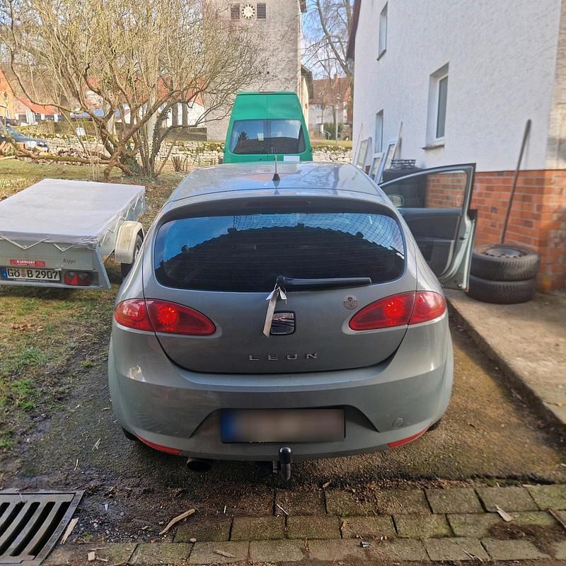 Gebraucht Seat Leon 101 PS (74 kW) 2007 Grau Kleinwagen