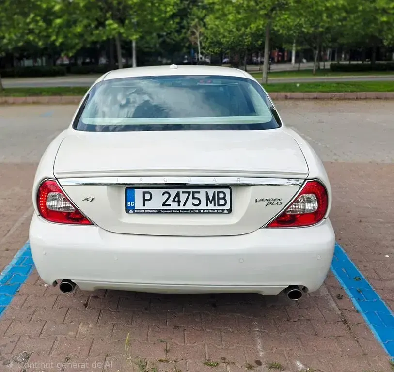 Gebraucht Jaguar XJ8 305 PS (224 kW) 2008 Weiß Limousine