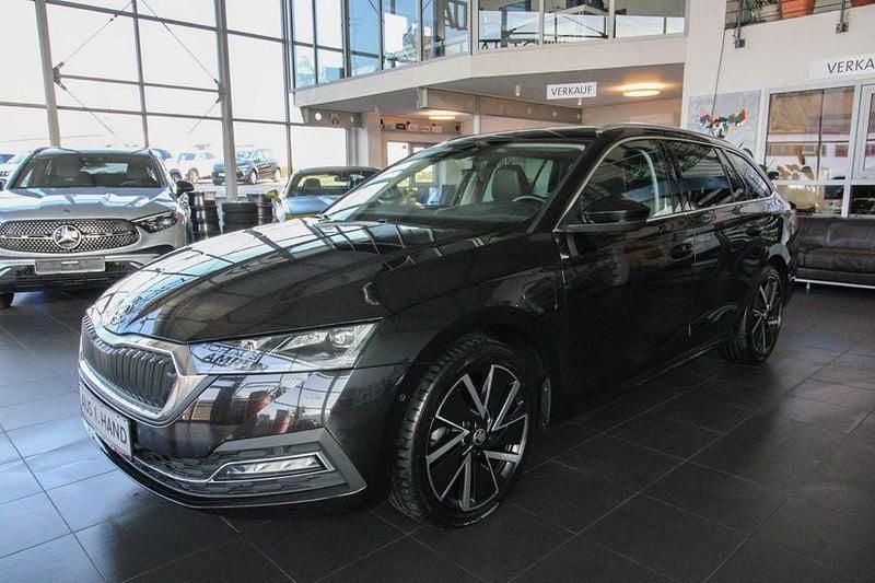 Gebraucht Skoda Octavia First Edition 150 PS (110 kW) 2021 Schwarz Kombi