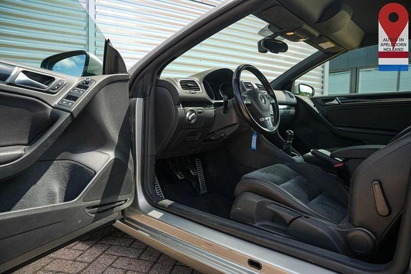 Gebraucht VW Golf Cabriolet 105 PS (77 kW) 2012 Grau Cabrio