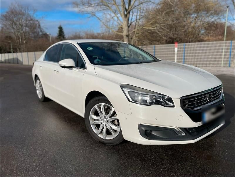 Gebraucht Peugeot 508 120 PS (88 kW) 2016 Weiß Limousine