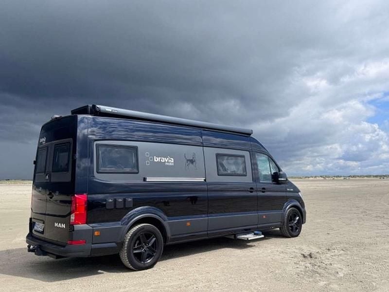 Gebraucht MAN TGE 179 PS (131 kW) 2024 Schwarz Van