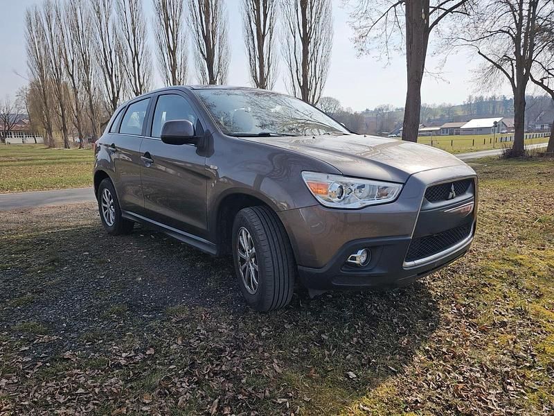 Gebraucht Mitsubishi ASX 150 PS (110 kW) 2011 Braun SUV