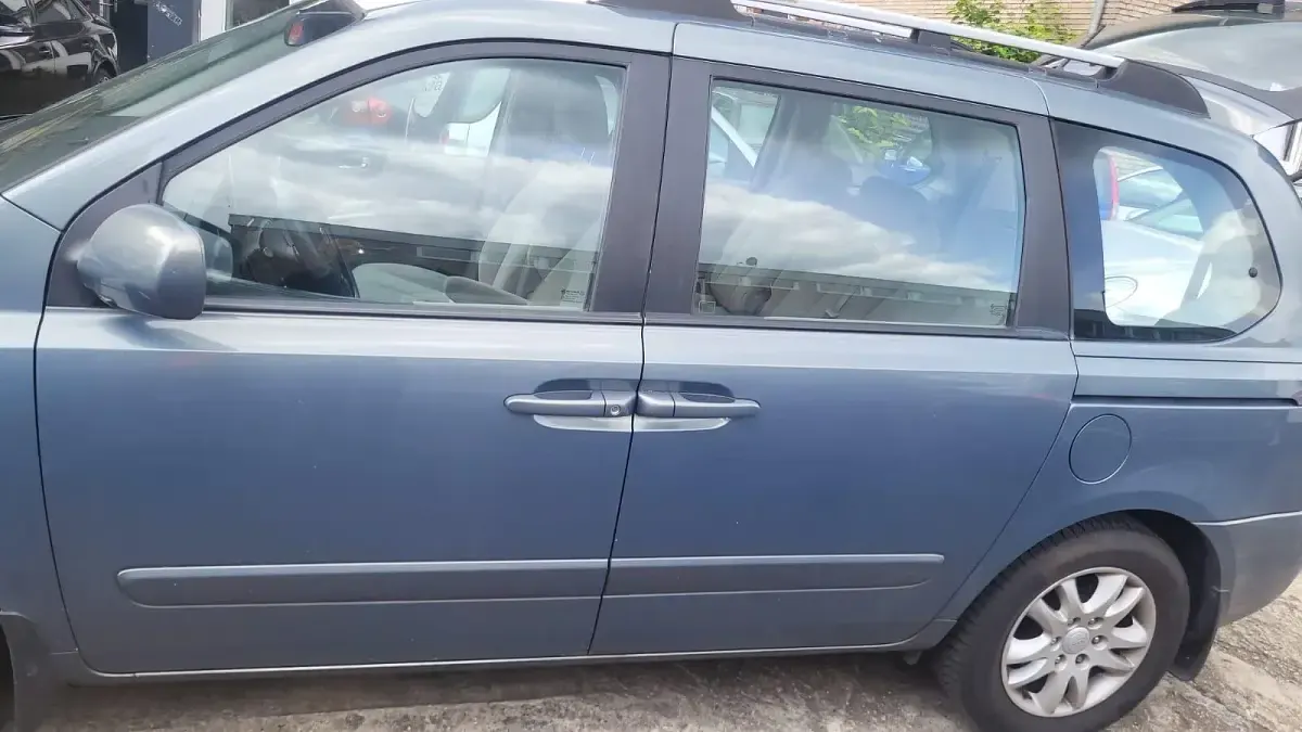 Brugt Kia Carnival 185 HK (136 kW) 2007 Sølv MPV