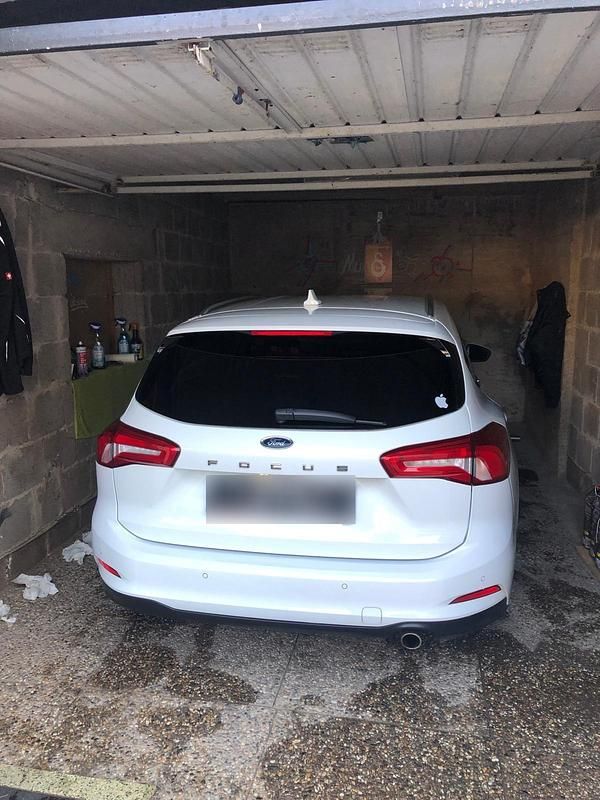 Gebraucht Ford Focus 170 PS (125 kW) 2020 Weiß Kombi