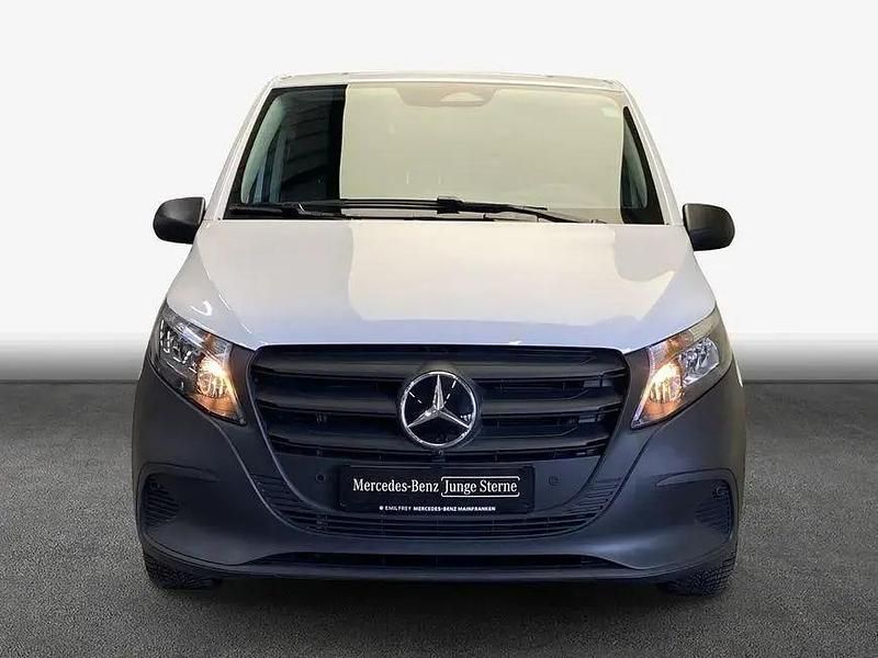 Gebraucht Mercedes Vito 163 PS (119 kW) 2025 Weiß Van