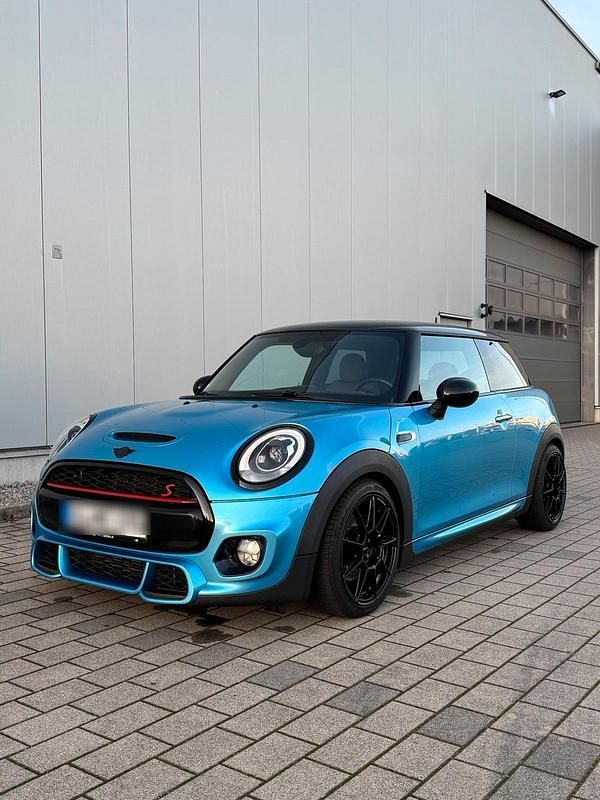 Blau Gebraucht 2016 Mini Cooper SD Kleinwagen | 12.999 € (Fairer Preis) - Bild 1/4