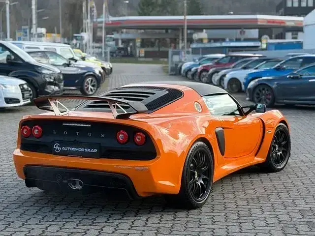 Używany Lotus Exige 349 KM (256 kW) 2000 Pomarańczowy Coupe
