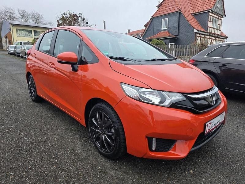Orange Gebraucht 2016 Honda Jazz Trend Kleinwagen | 9.999 € (Guter Preis) - Bild 1/4