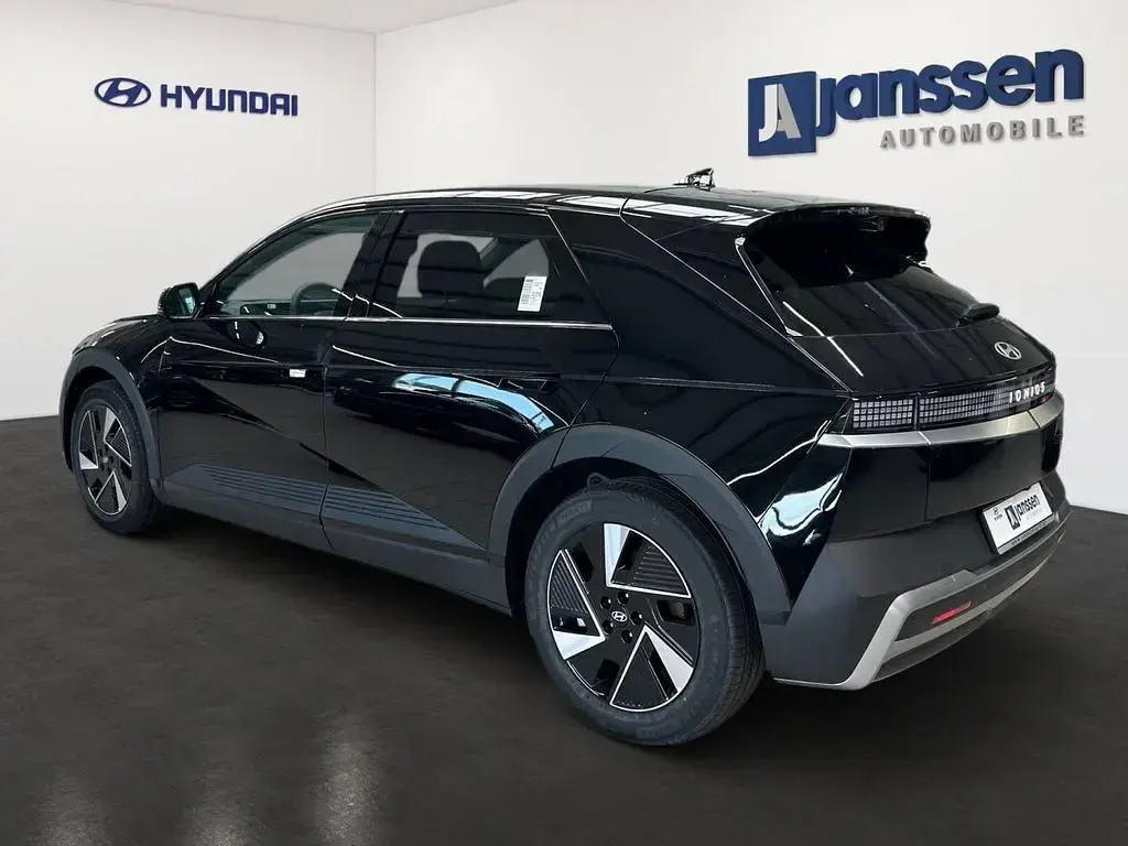 Neu Hyundai Ioniq 5 239 kW (325 PS) 2026 Schwarz SUV