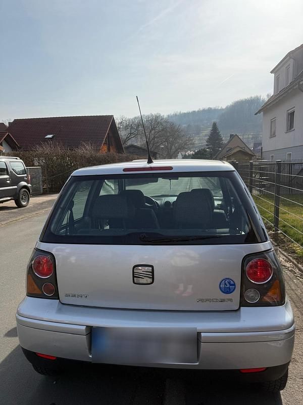 Gebraucht Seat Arosa 50 PS (36 kW) 2004 Silber Kleinwagen