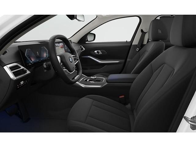 Gebraucht BMW 318 156 PS (114 kW) 2025 Weiß Kombi