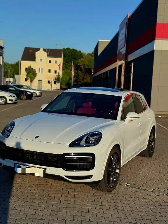 Gebraucht Porsche Cayenne Turbo 549 PS (403 kW) 2018 Weiß SUV