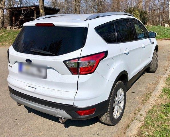Gebraucht Ford Kuga Cool & Connect 150 PS (110 kW) 2018 Weiß SUV