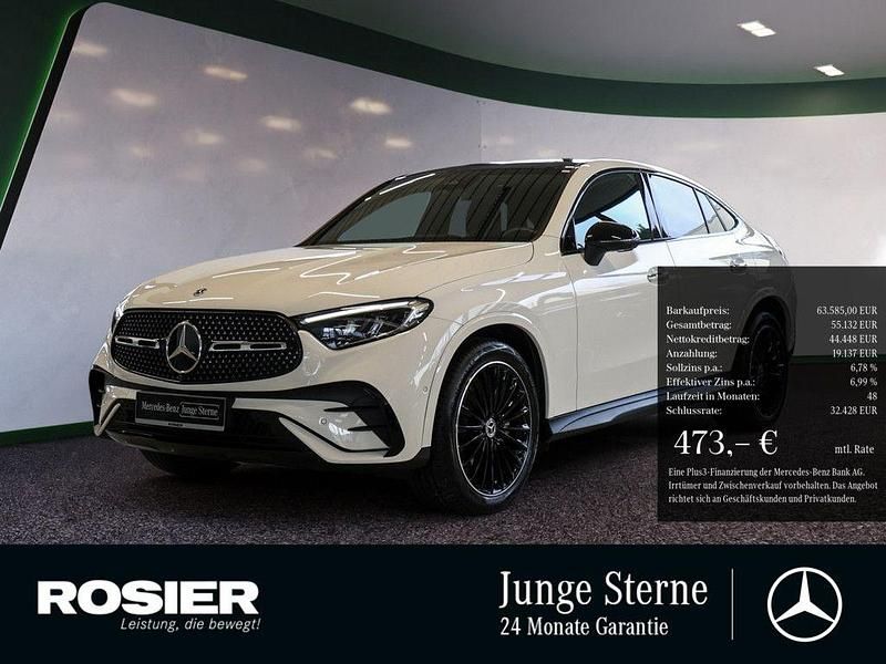 Weiss / polarweiß Gebraucht 2023 Mercedes GLC300 AMG Coupé | 63.585 € (Fairer Preis) - Bild 1/4