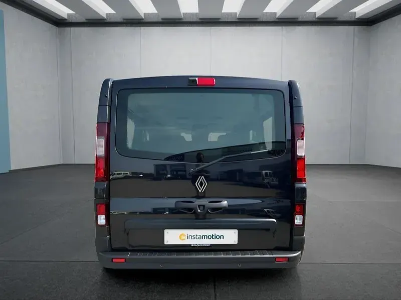 Nowe Renault Trafic 150 KM (110 kW) 2025 Czarny Minivan
