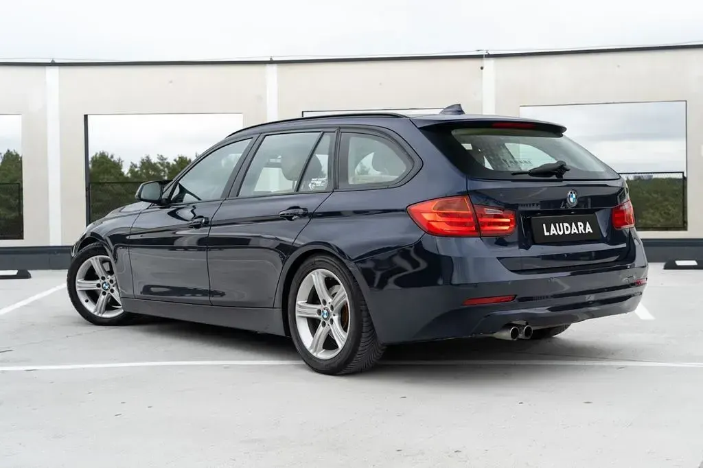 Gebraucht BMW 328 Sport Line 245 PS (180 kW) 2013 Blau Kombi