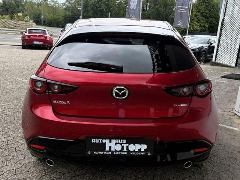 Gebraucht Mazda 3 140 PS (102 kW) 2024 Rot
