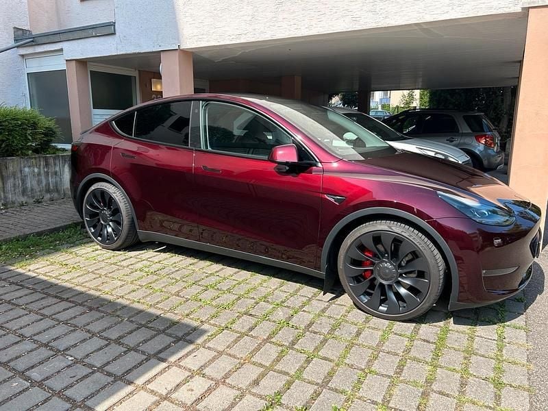 Gebraucht Tesla Model Y Performance 392 kW (534 PS) 2024 Rot SUV
