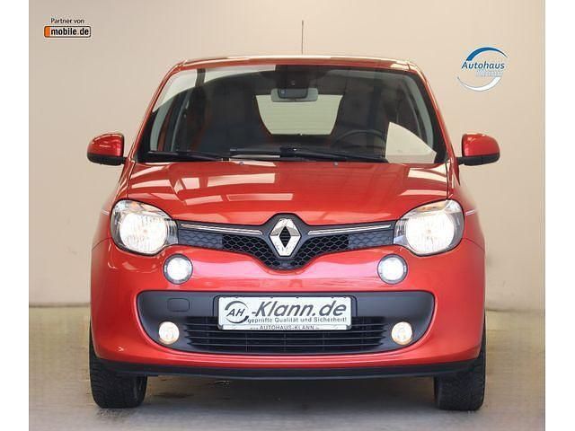 Używany Renault Twingo Luxe 71 KM (52 kW) 2015 Czerwony Hatchback