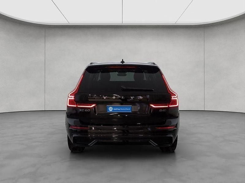 Gebraucht Volvo XC60 Plus 197 PS (144 kW) 2024 Grau SUV