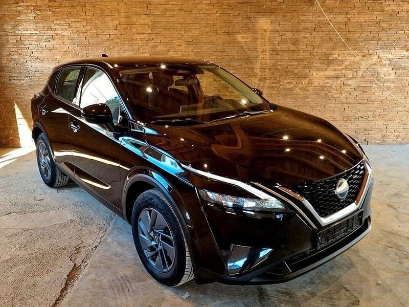 Weiß Gebraucht 2023 Nissan Qashqai SUV | 24.980 € (Guter Preis) - Bild 1/4