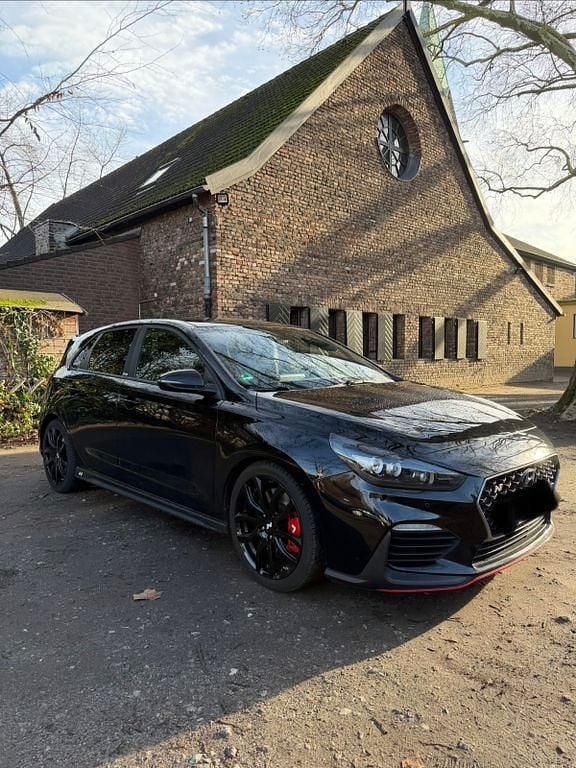 Schwarz Gebraucht 2020 Hyundai i30 N Performance Limousine | 21.500 € (Guter Preis) - Bild 1/4