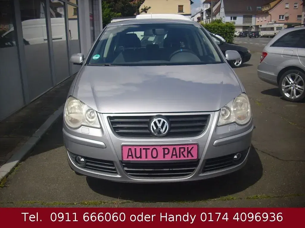 Gebraucht VW Polo Trendline 80 PS (58 kW) 2007 Silber Kleinwagen