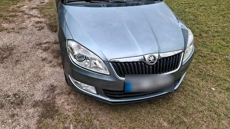 Gebraucht Skoda Fabia 86 PS (63 kW) 2013 Grau Kleinwagen