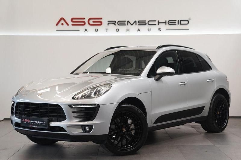 Silber Gebraucht 2015 Porsche Macan S SUV | 29.900 € (Fairer Preis) - Bild 1/3