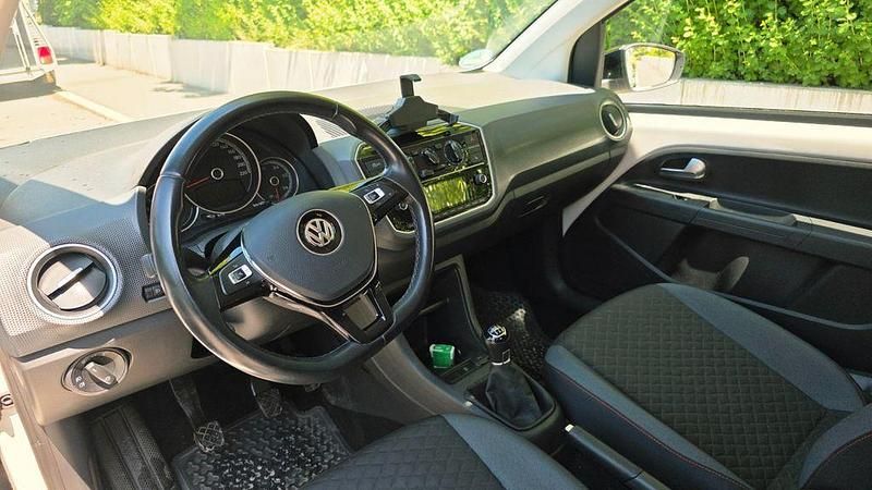 Gebraucht VW up! Join 75 PS (55 kW) 2018 Weiß Kleinwagen