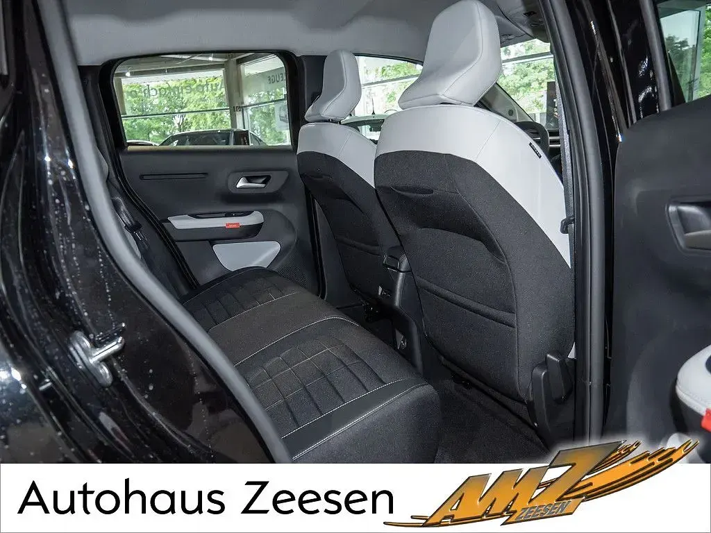 Neu Citroën e-C3 83 kW (113 PS) 2026 Perla nera schwarz Limousine