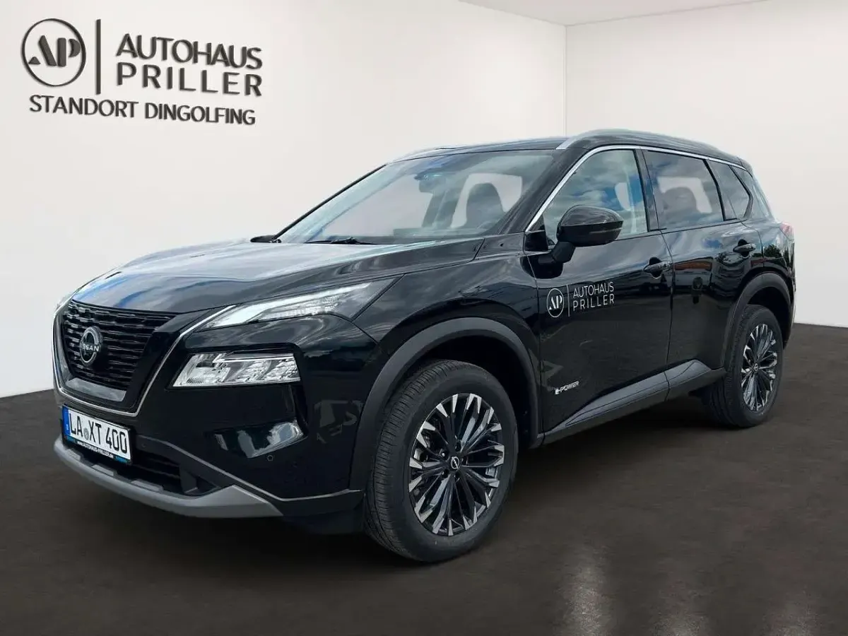 Gebraucht Nissan X-Trail N-Connecta 204 PS (150 kW) 2026 Schwarz SUV