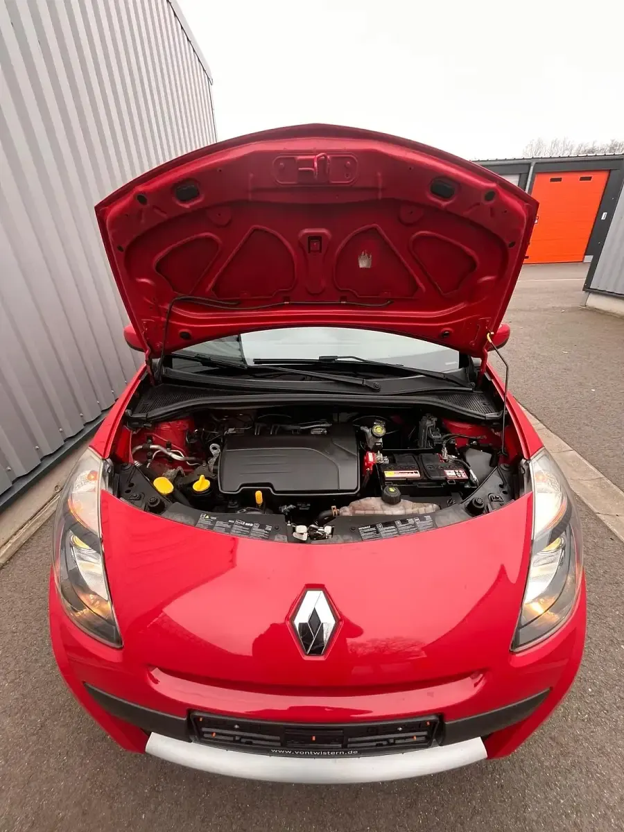 Gebraucht Renault Clio 75 PS (55 kW) 2009 Rot Kombi