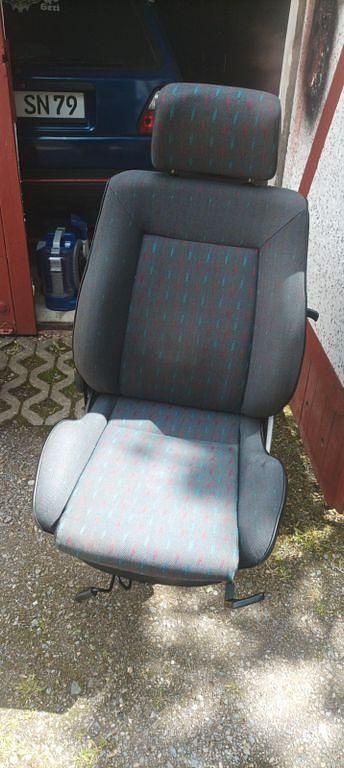 Gebraucht VW Golf II 54 PS (39 kW) 1989 Blau Kleinwagen