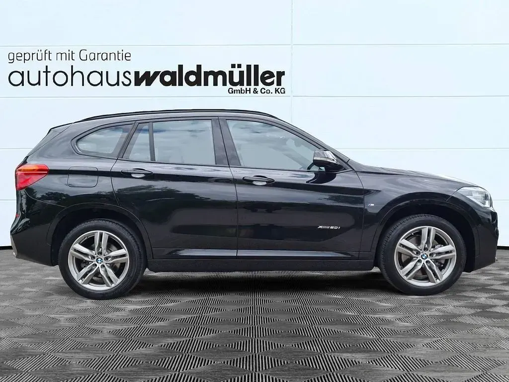 Gebraucht BMW X1 M Sport 192 PS (141 kW) 2017 Schwarz SUV