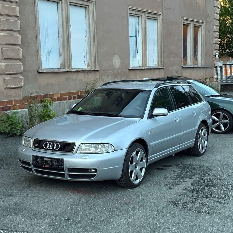 Silber Gebraucht 2001 Audi S4 Basis Kombi | 11.000 € (Superpreis) - Bild 1/4